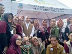 Wakil Bupati Garut Hadiri Acara Roadshow Pelayanan Publik dan Pelaku UMKM di Kecamatan Cibalong